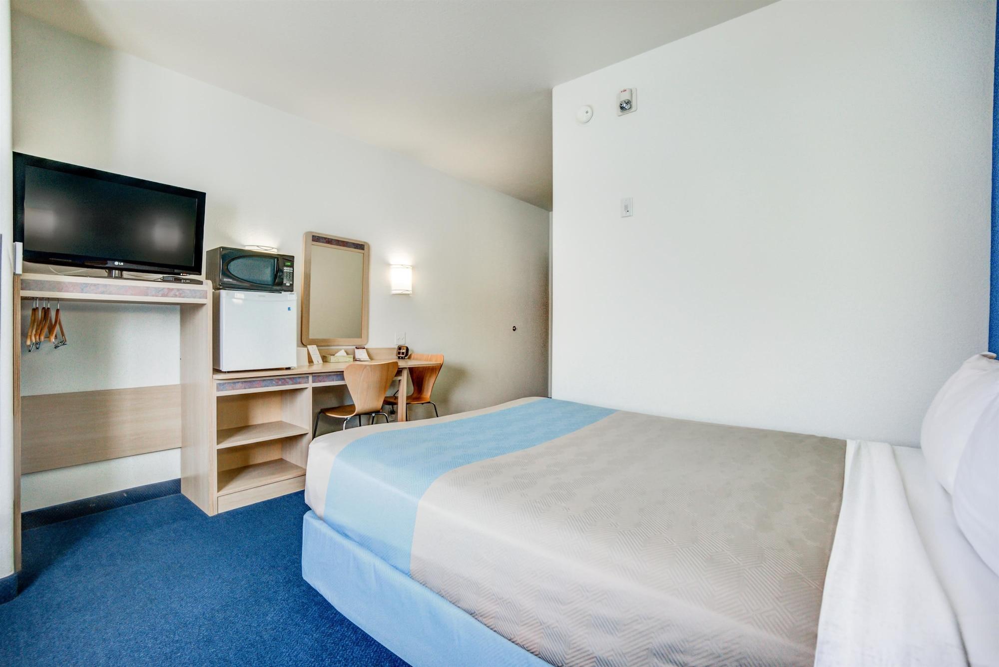 Hotel 6-red Deer, Ab 4*